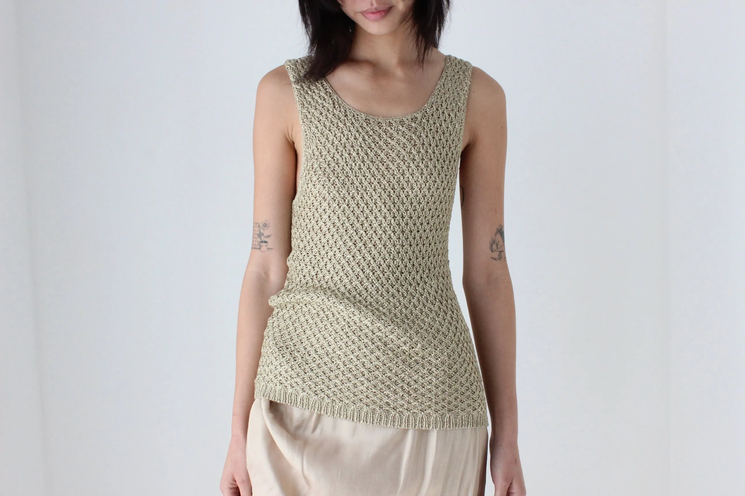 2000s Gold Knit Sleeveless Crochet Tank