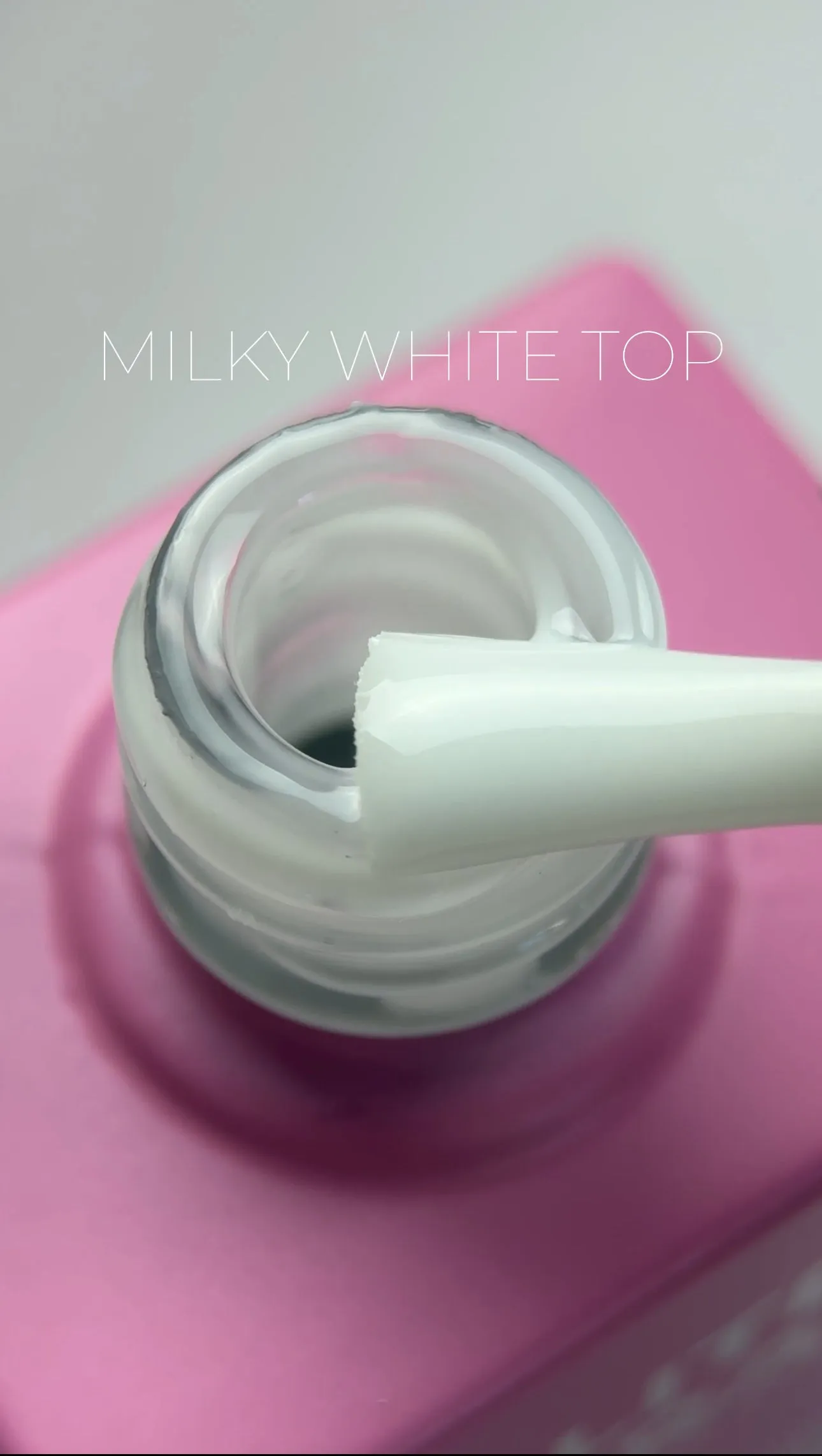 ELITE EMBRACE Professional Top Coat 18 Milky White 15ml ETMW1815