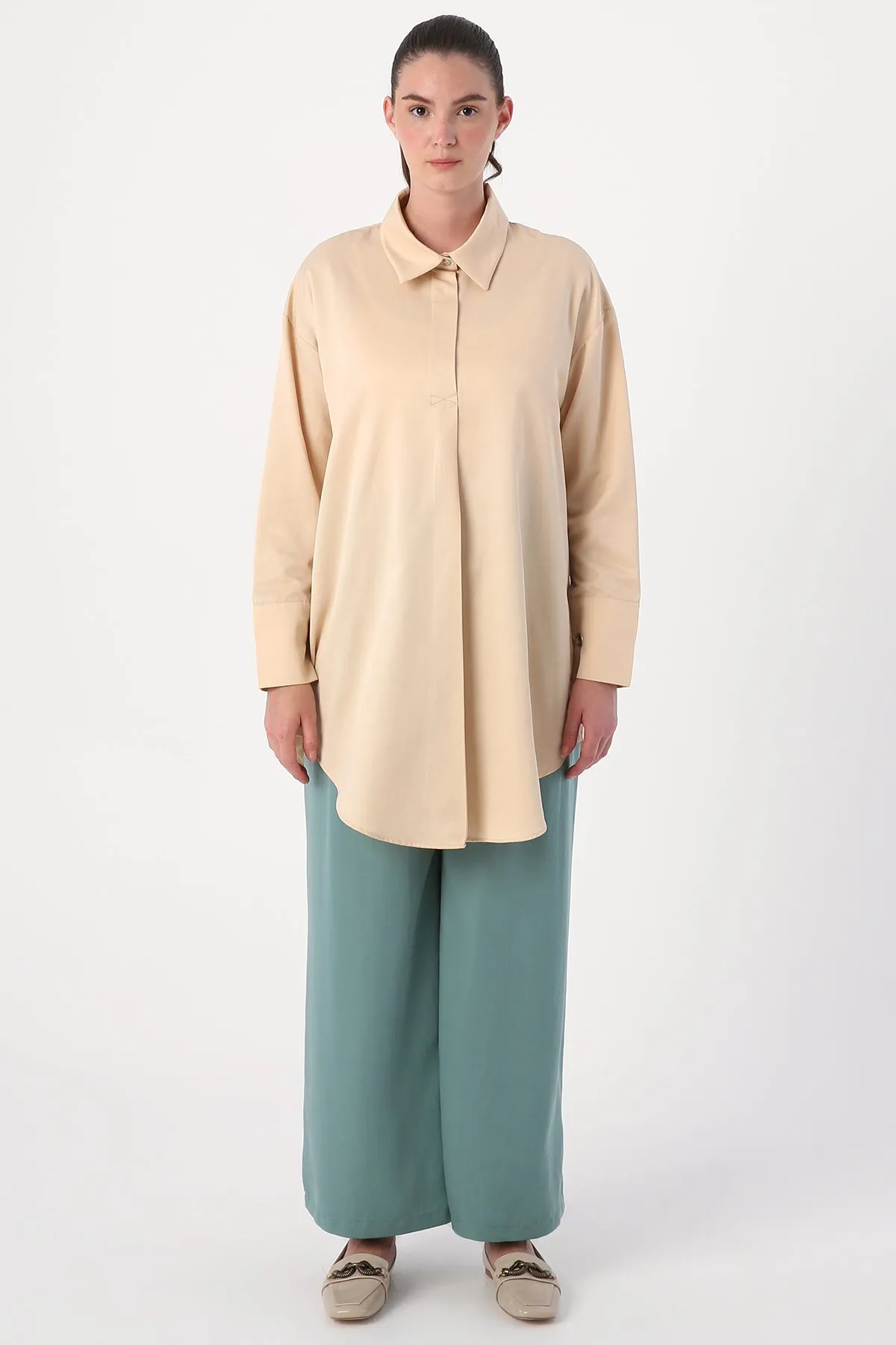 TLD Women Allday Beige Arm Lace-Up Pleated Tunic - Hartford